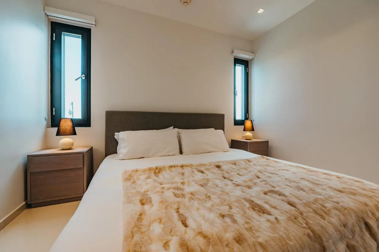 Apartment Waykiri Condos Noord